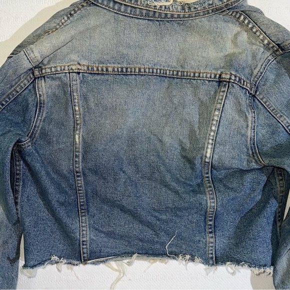 GRLFRND Cara Blue Denim Jacket Size XS Distressed USA Designer Raw Hem - Picture 4 of 10